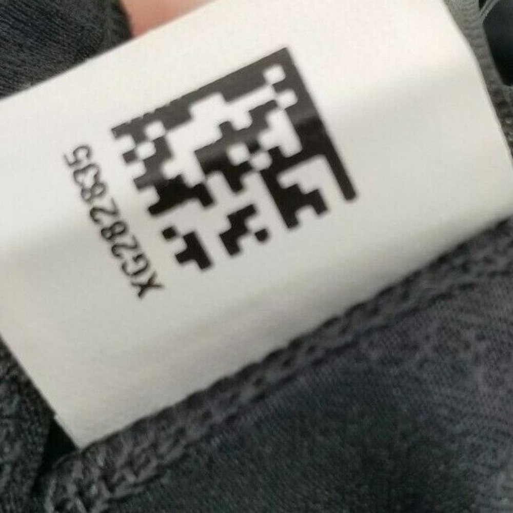 The North Face Flash-Dry Tank Top Built-in Bra - Picture 9 of 9